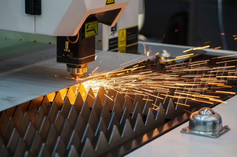 เครื่องตัดเลเซอร์ CNC